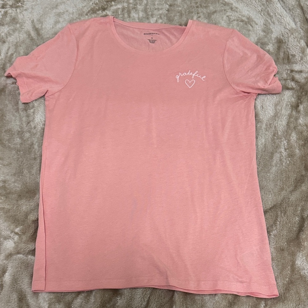 Banana Republic Pink 'Grateful' Heart Tee